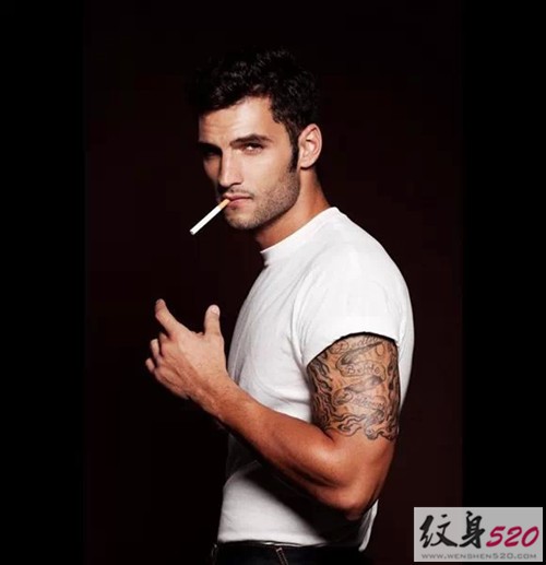 纹身  也要看气质