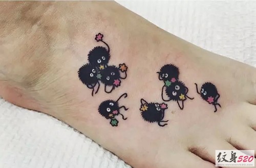 属于千与千寻忠实粉的TATTOOS