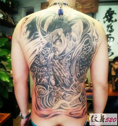 酷酷的神话人物二郎神纹身