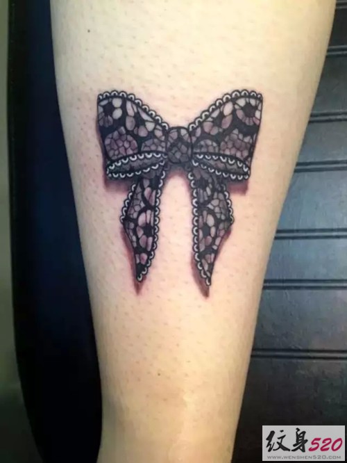 女生腿部漂亮的蝴蝶结纹身图案大全