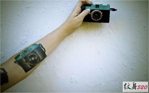 摄影师的花样纹身
