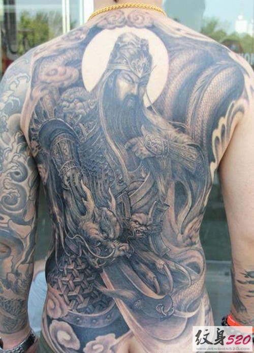 男士满背关羽纹身图案