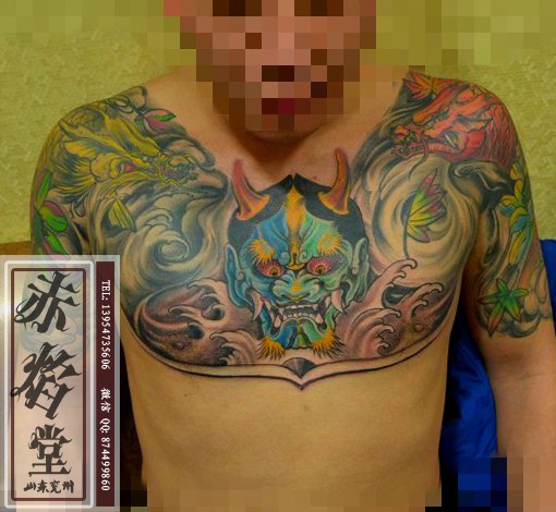 男士花胸纹身 设计纹身 赤焰堂纹身店