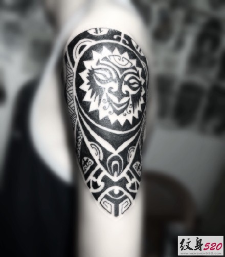 传统经典玛雅图腾纹身