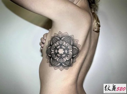 漂亮精致的曼陀罗梵花纹身大全