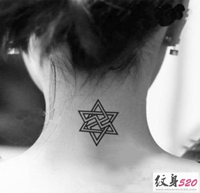 女生颈部漂亮的六芒星纹身图案