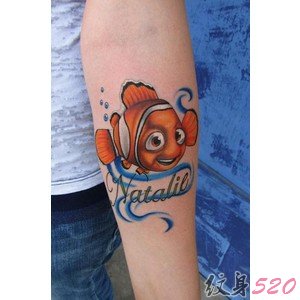 小丑鱼尼莫纹身图案Nemo tattoo