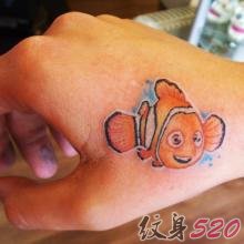 小丑鱼尼莫纹身图案Nemo tattoo