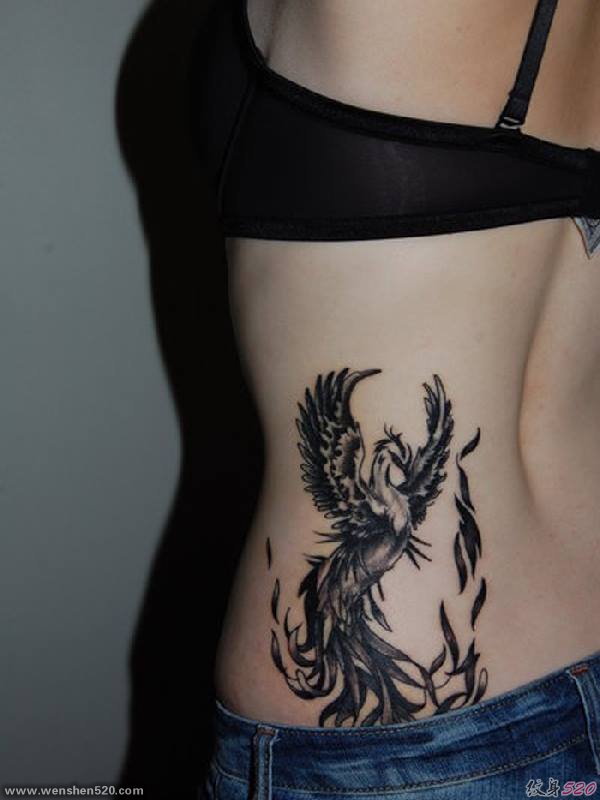 42款漂亮且很有吸引力的凤凰纹身