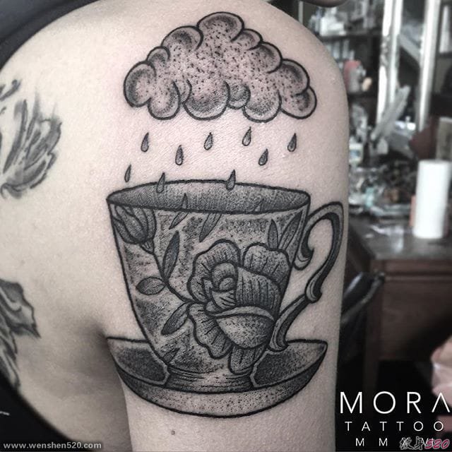 西蒙·莫拉：轰动的黑暗艺术纹身作品