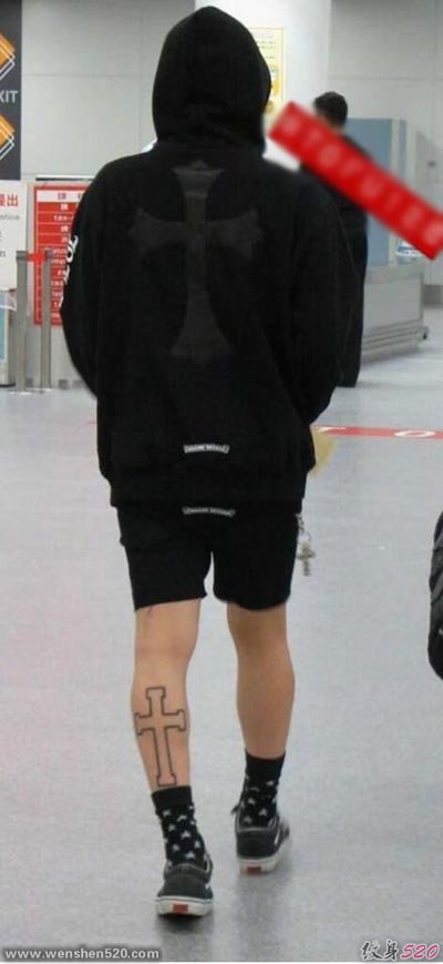 一起看韩星权志龙身上的多处纹身图案