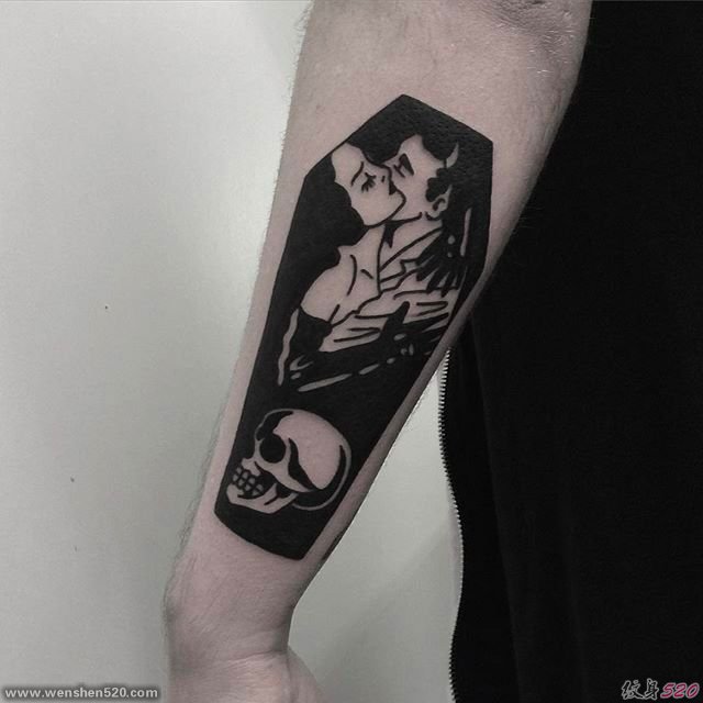 多款纯黑色纹身图片