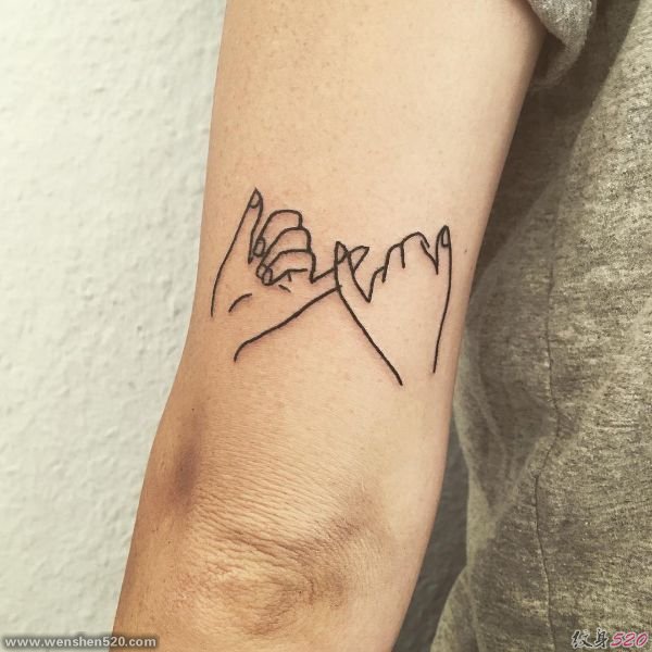 干净清爽的简单线条纹身图案