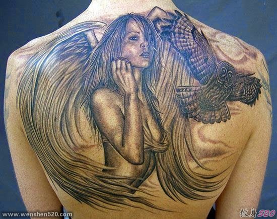 背部满背天使纹身图案