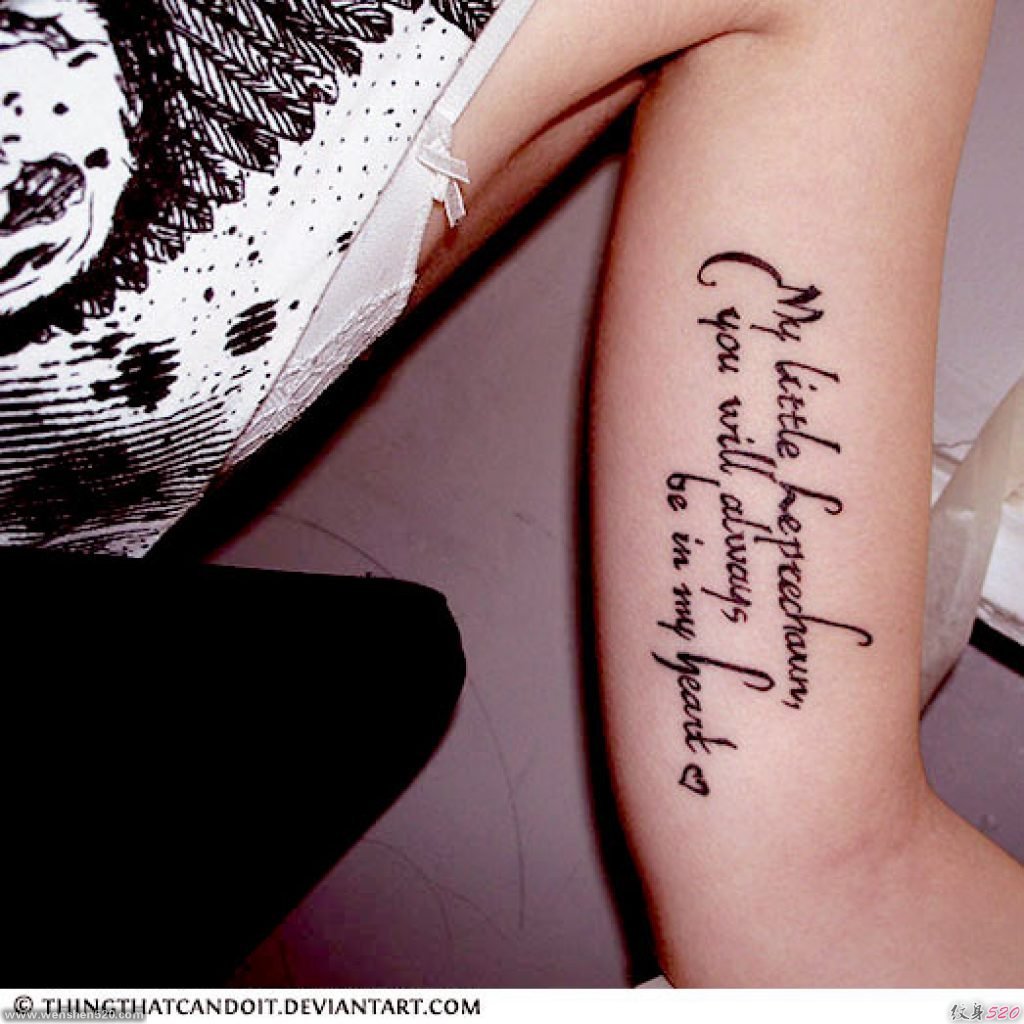 漂亮的女性花臂纹身图案