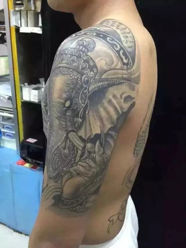 安徽合肥火鳯堂纹身图案作品