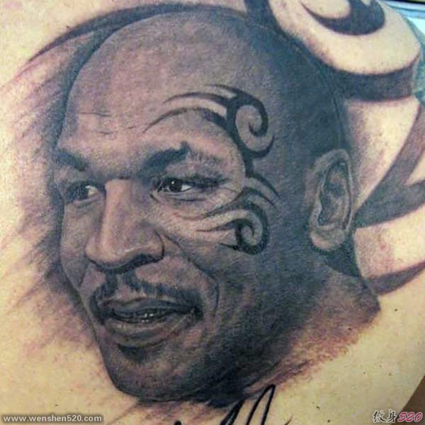 迈克·泰森不后悔自己的侧脸部落图腾纹身图案