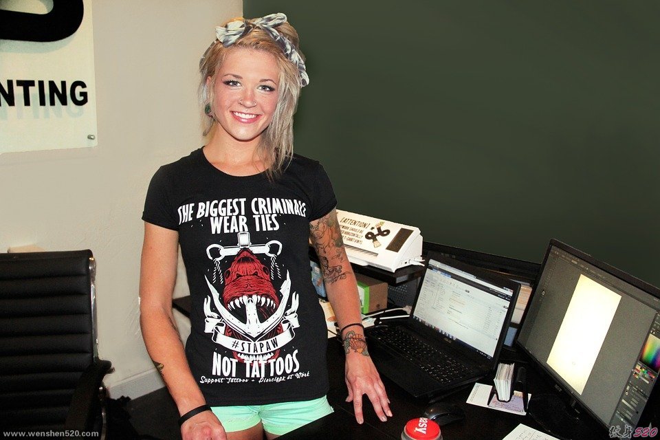 欧美纹身女纹身图案