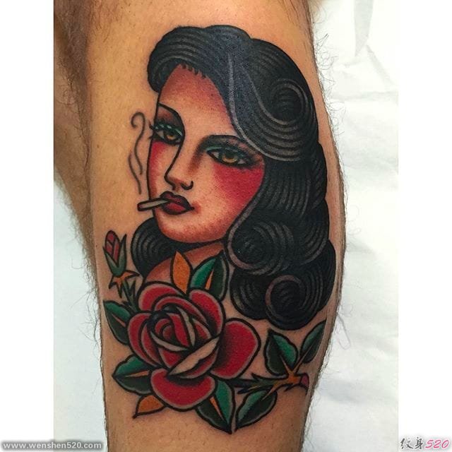 漂亮的传统风格女孩纹身图案来自贾克琳