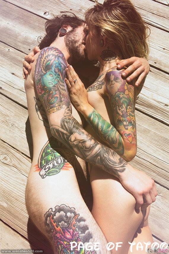 性感的欧美纹身女性图片