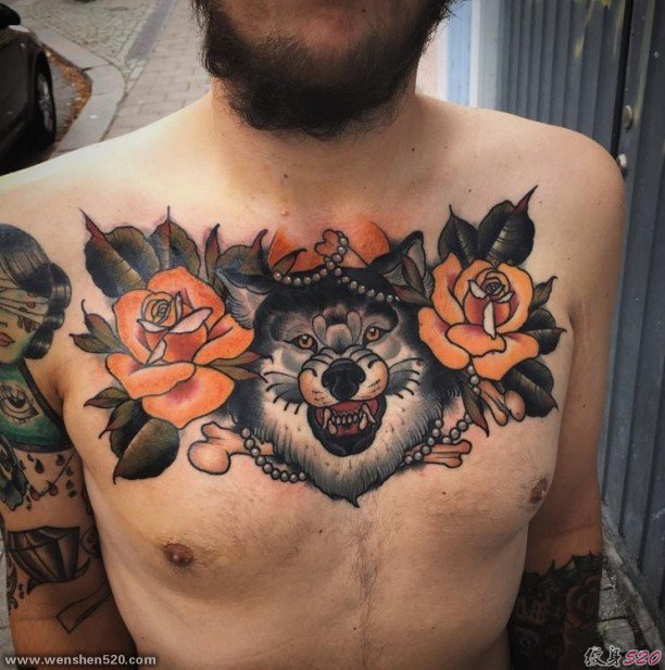 男性霸气的满胸狼纹身图案