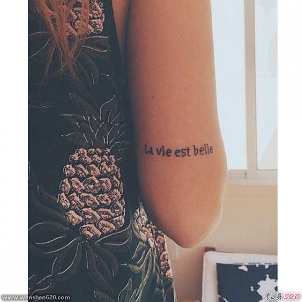 多款女性小清新英文字纹身图案