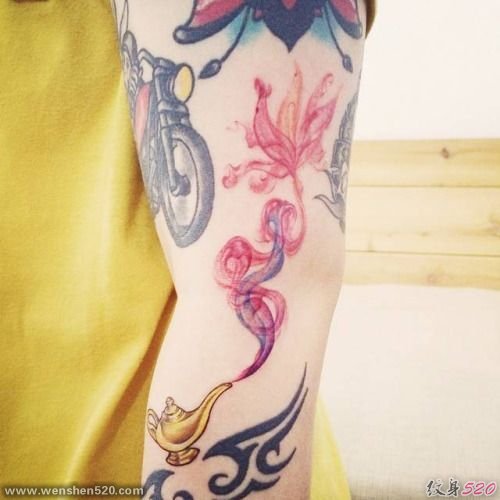 多款精致的阿拉丁神灯纹身图案