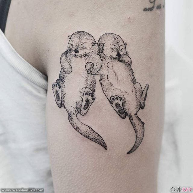 20款可爱的生物水獭纹身图案