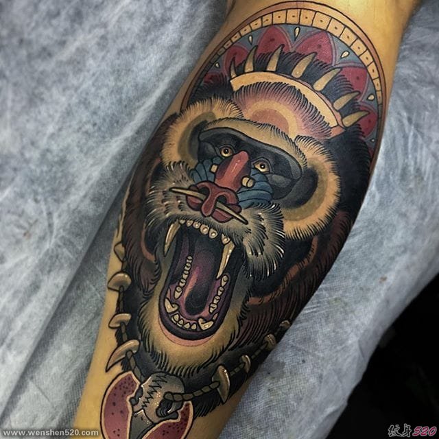 大胆的动物狒狒纹身图案