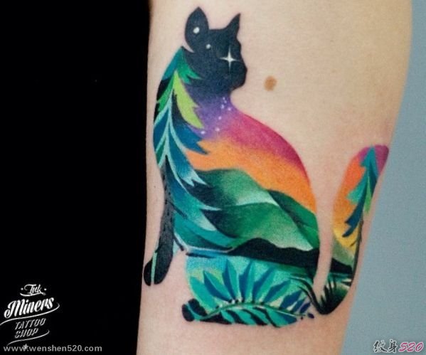 30款多种风格可爱的宠物猫纹身图案