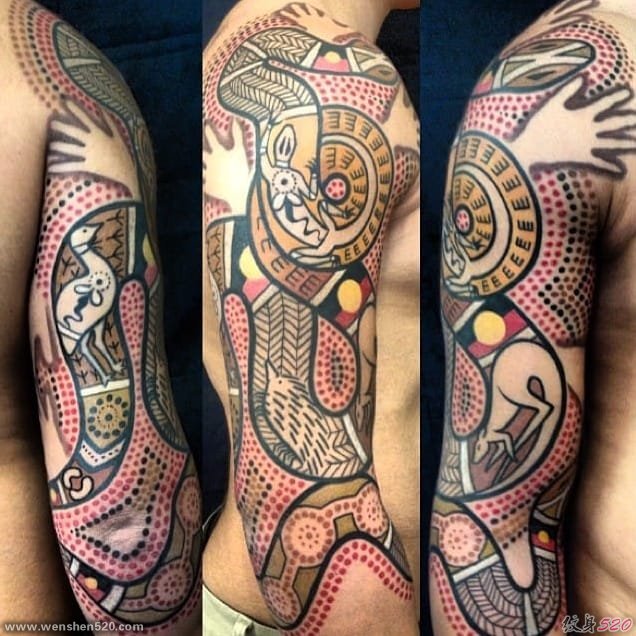 非常受启发的原始生物纹身图案来自于纹身师卢