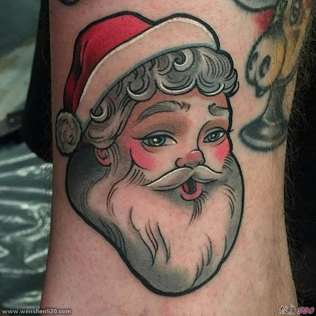 可爱的彩色的水彩圣诞老人纹身图案