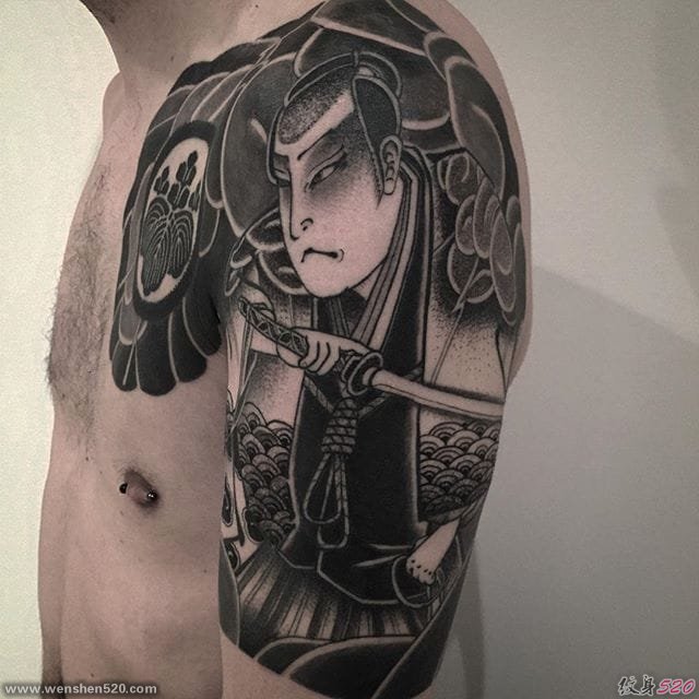 日本创意灵感纹身花臂纹身图案来自于纹身师卢波