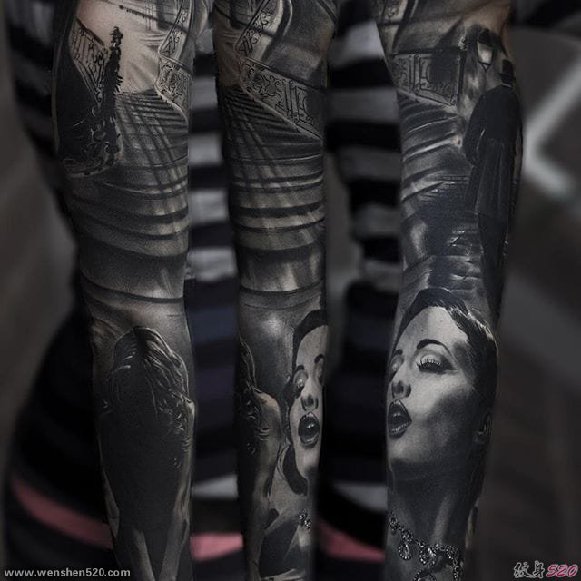 经典的黑灰色花臂纹身图案来自于男纹身师西尔瓦诺