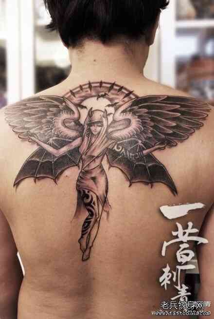 后背邪恶天使纹身图案这个要多少钱？
