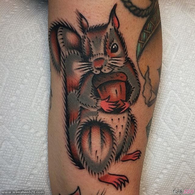 有趣的动物图案纹身来自亚历克斯