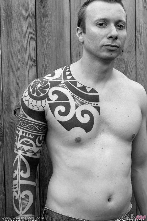 男性超帅气的黑色半甲部落图腾纹身图案