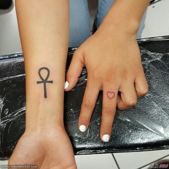 17款手腕上可爱的小清新小纹身图案