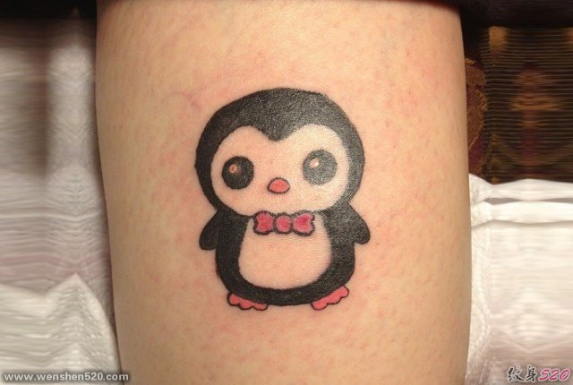 5款很萌很可爱的小企鹅纹身图案