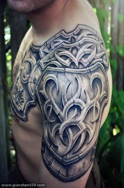 男性肩膀半甲风格霸气的盔甲纹身图案