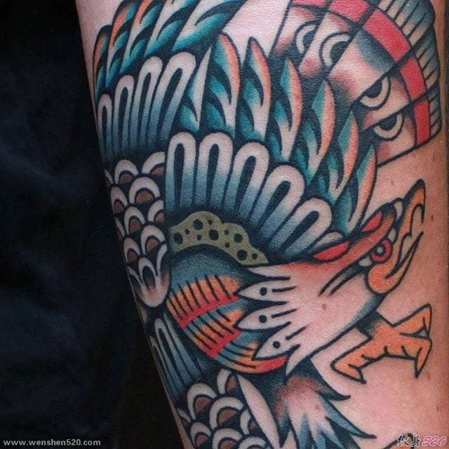 永恒的传统纹身图案来自纹身师维克