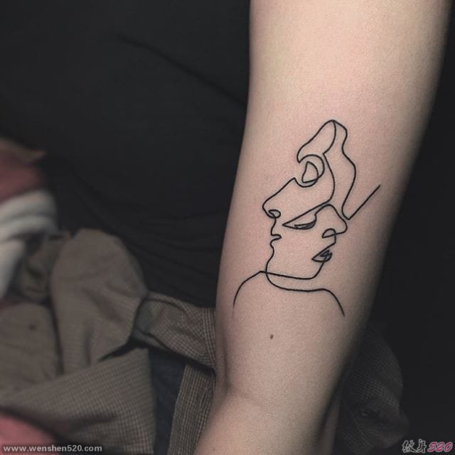 彩色女神纹身小清新风格简单个性线条纹身图案