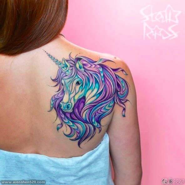 漂亮的彩色纹身动物和植物纹身小花朵纹身图案