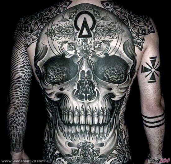24款男性霸气的满背大面积纹身图案欣赏