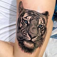 手臂上好看的老虎头像纹身
