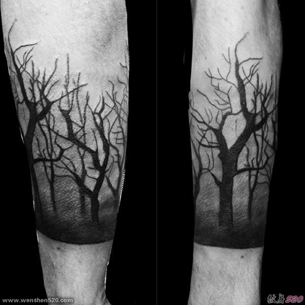 个性黑白树纹身图案