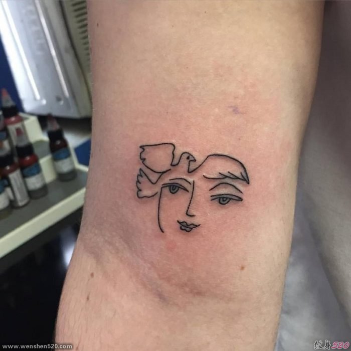 小巧又可爱的纹身图案