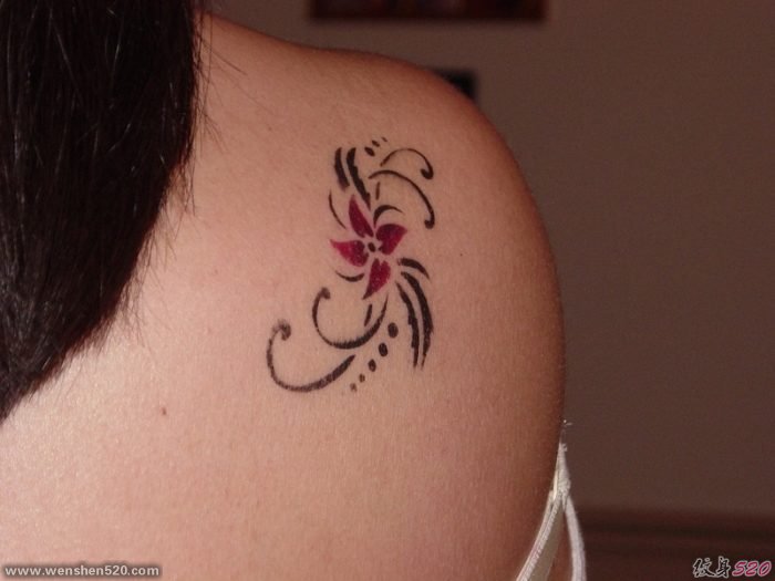 小巧又可爱的纹身图案