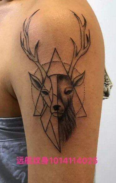 鹿纹身，大臂鹿纹身，东北塘纹身，东北塘修改纹身哪家手艺比较好