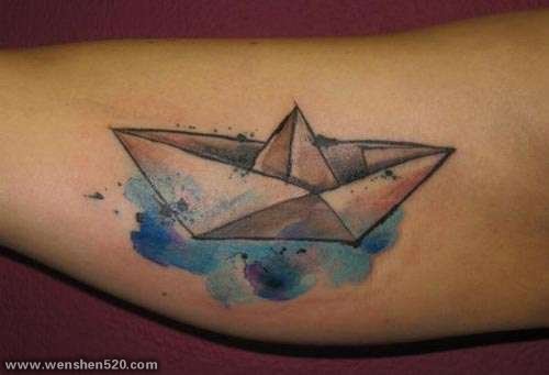 一组彩绘纹身技巧彩色渐变纹身图案